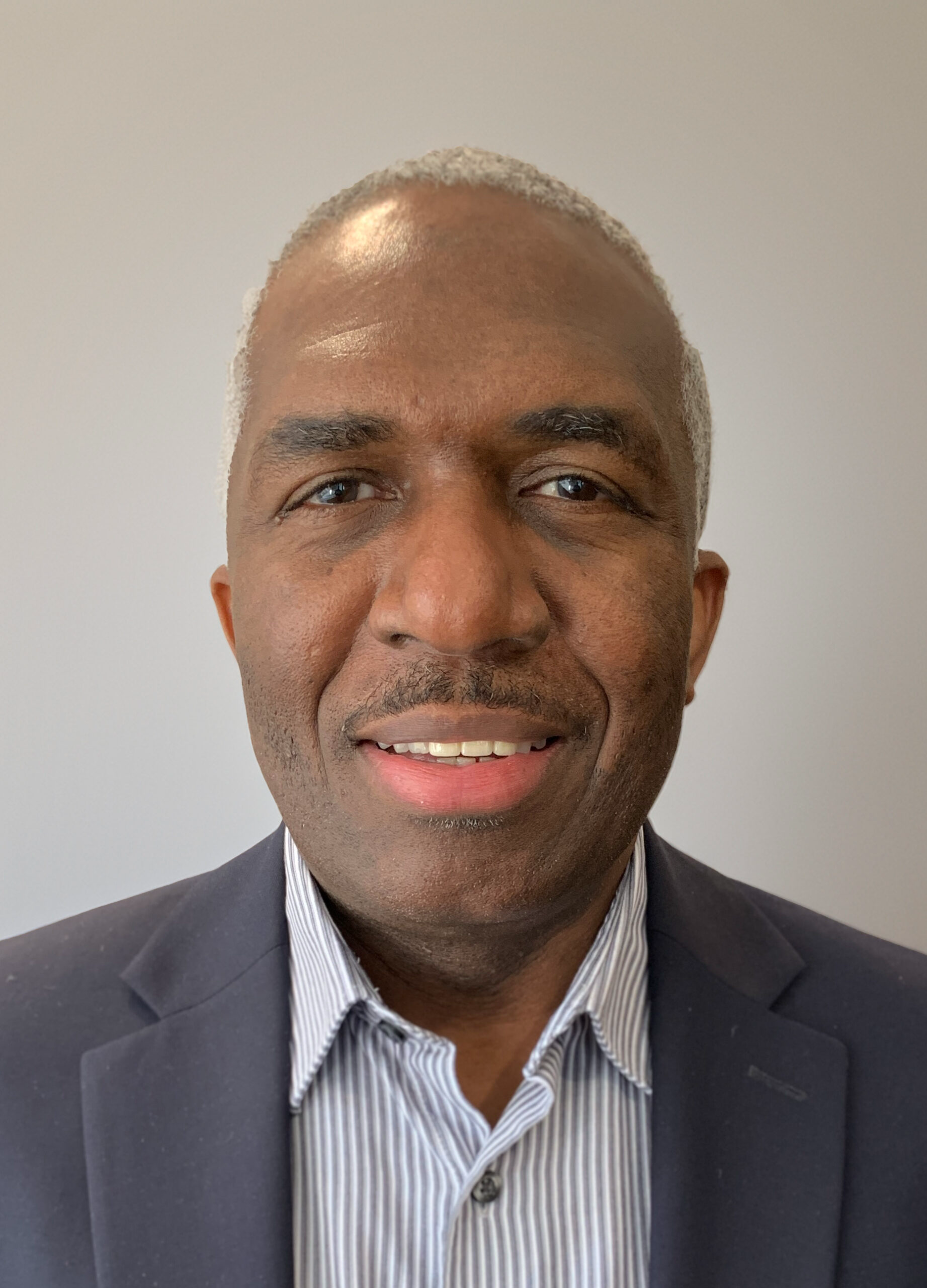 George Robertson headshot