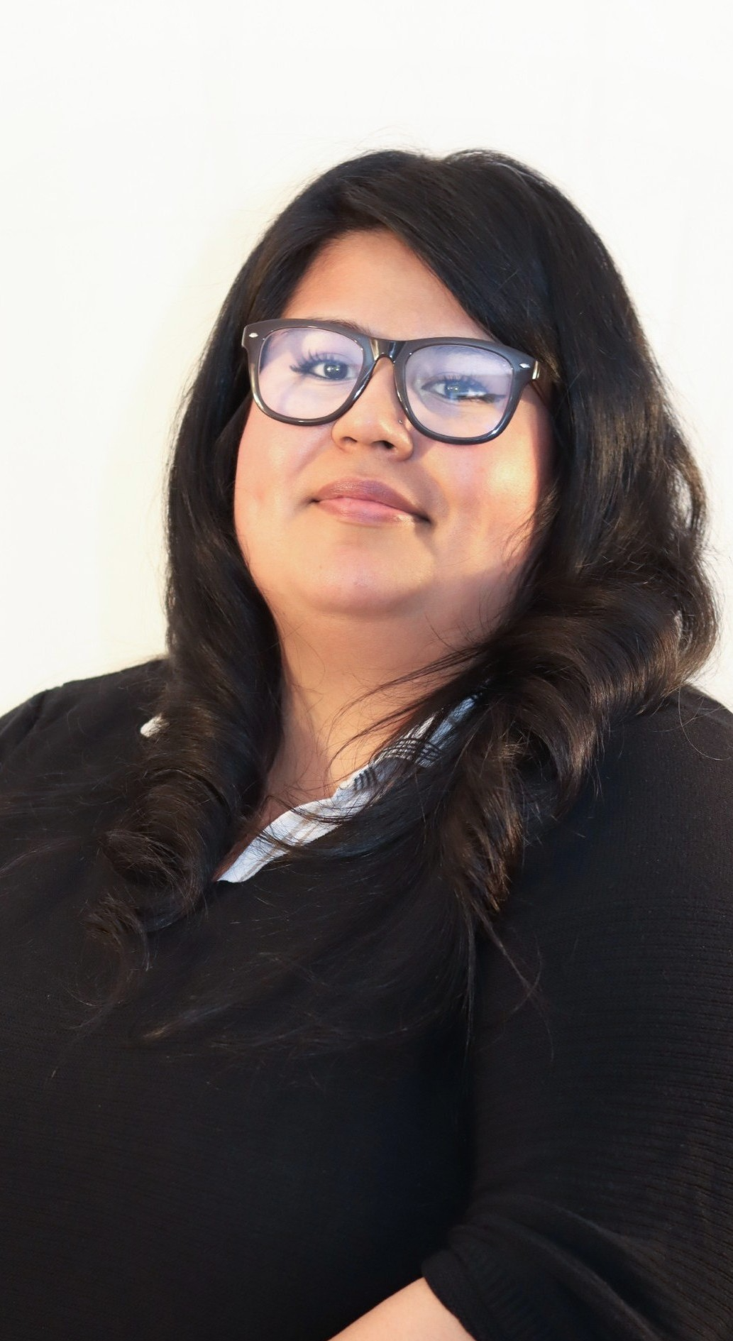 Sharon Alvarez headshot