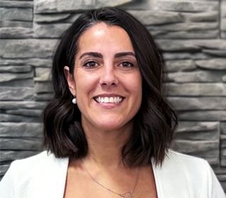 Dee Hernandez head shot