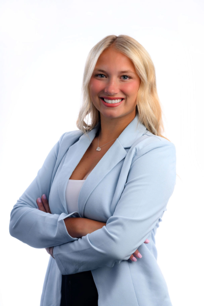 Headshot of Emma Hillier
